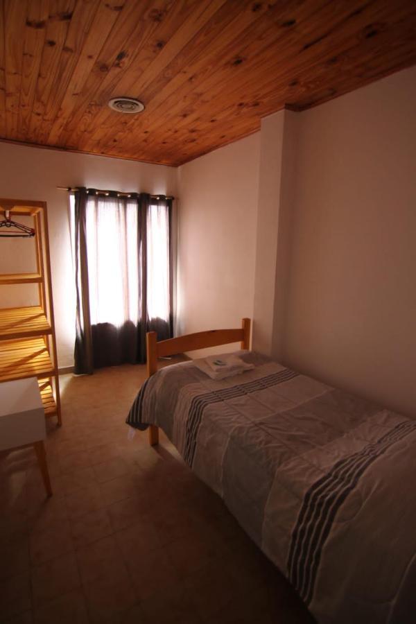 El Faro Hostel Puerto Madryn Exterior photo